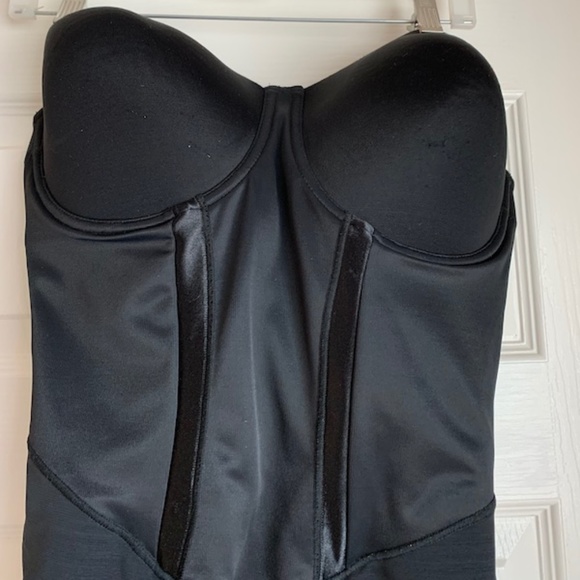 Maidenform Shapewear, NEVER WORN! - Picture 4 of 9